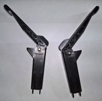 Петля HP CE538-60135 (ADF/Scanner, HP LJ M1536/P1566/1606, лев/прав, разбор) Петля HP CE538-60135 (ADF/Scanner, HP LJ M1536/P1566/1606, лев/прав, разбор)